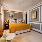 Les Lumieres - Relais & Chateaux 5*