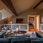 Les Lumieres - Relais & Chateaux 5*
