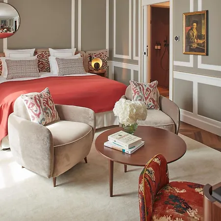 Les Lumieres - Relais & Chateaux