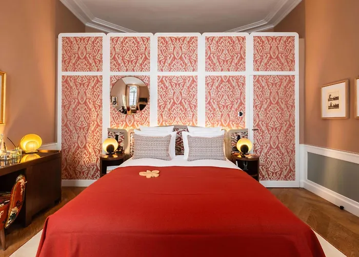 ホテル Les Lumieres - Relais & Chateaux 5*