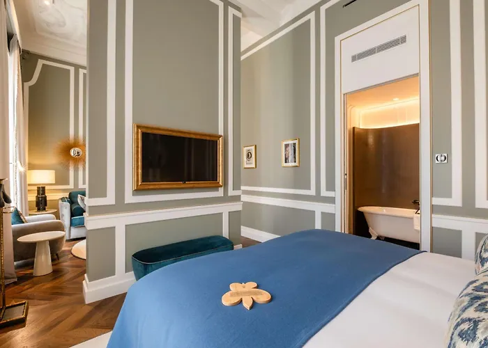 ホテル Les Lumieres - Relais & Chateaux