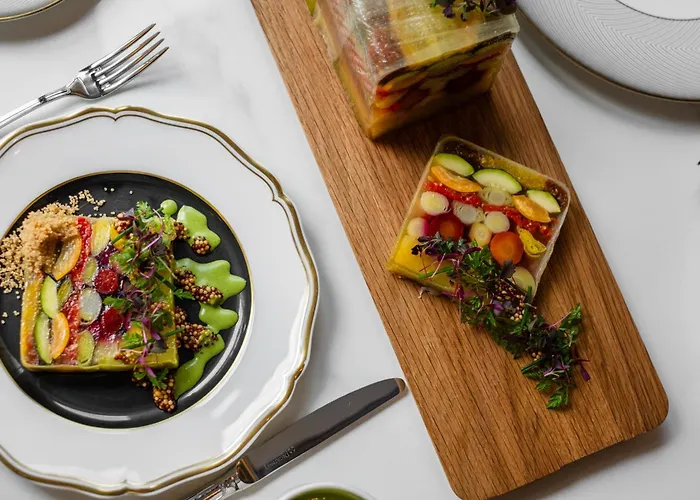 Les Lumieres - Relais & Chateaux ホテル ベルサイユ