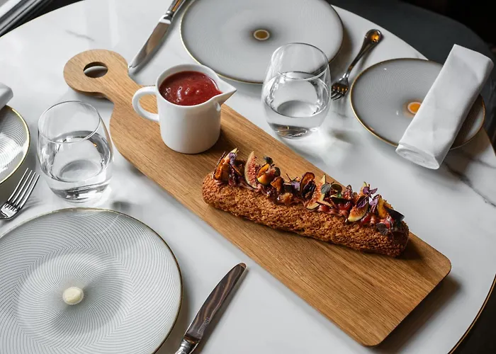 ホテル Les Lumieres - Relais & Chateaux