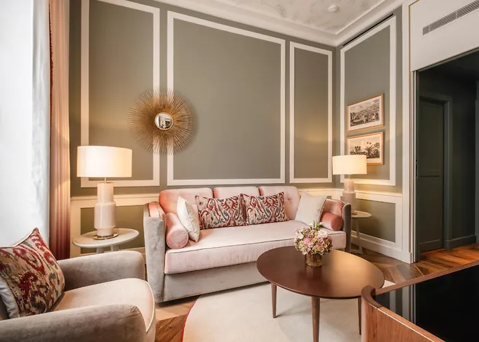 ホテル Les Lumieres - Relais & Chateaux