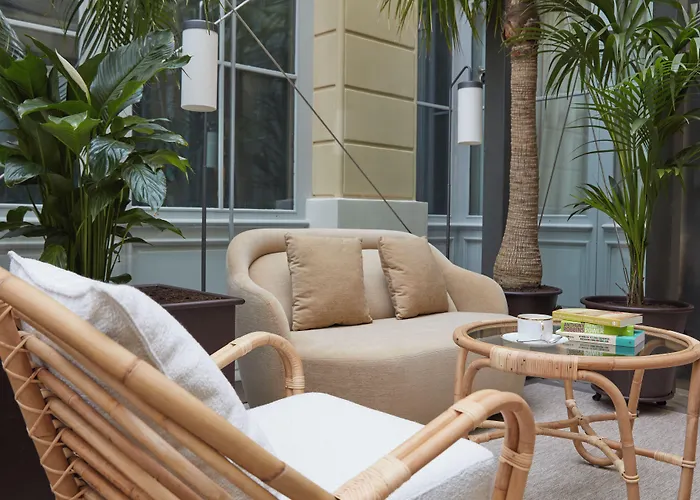 ホテル Les Lumieres - Relais & Chateaux 5*