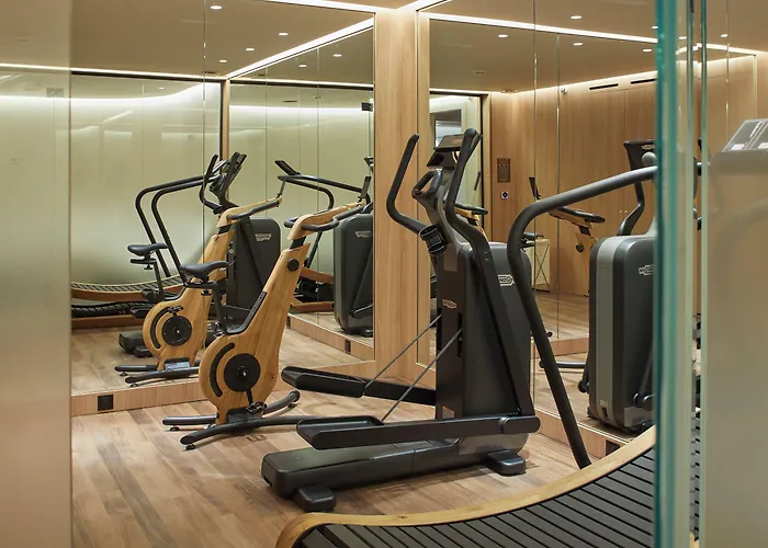 ホテル Les Lumieres - Relais & Chateaux ベルサイユ