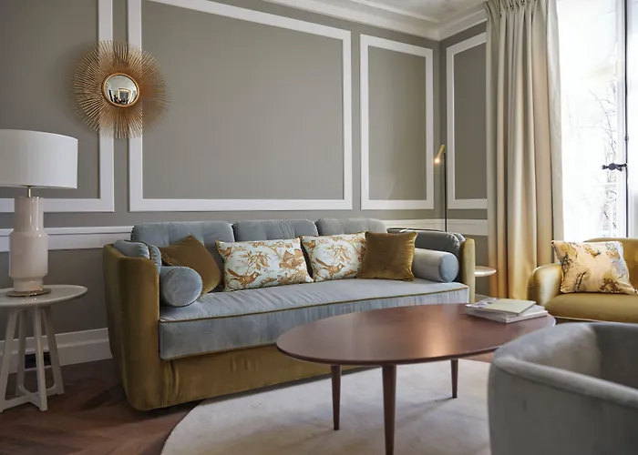 ホテル Les Lumieres - Relais & Chateaux 5*